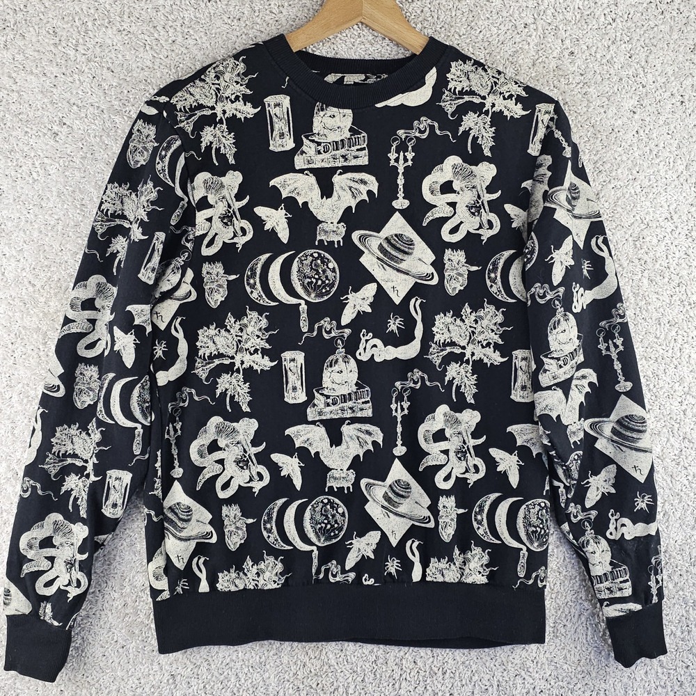 Super Massive All Over Print Occult Celestial Halloween Sweater Womens Medium